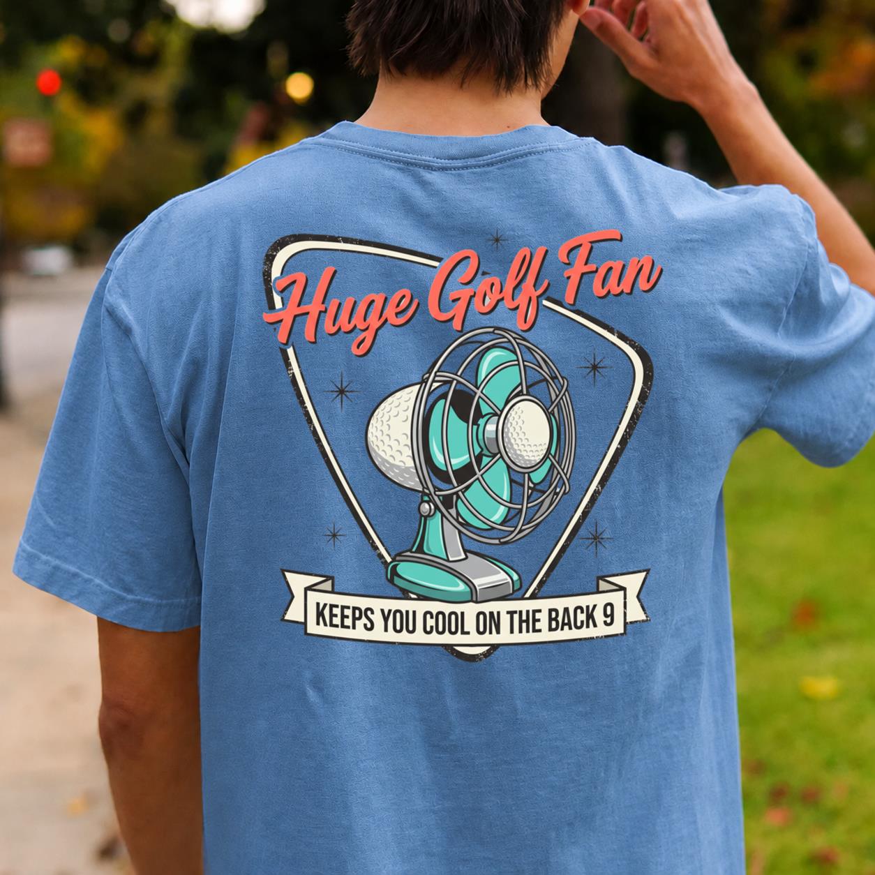 Huge Golf Fan Keeps You Cool On The Back 9